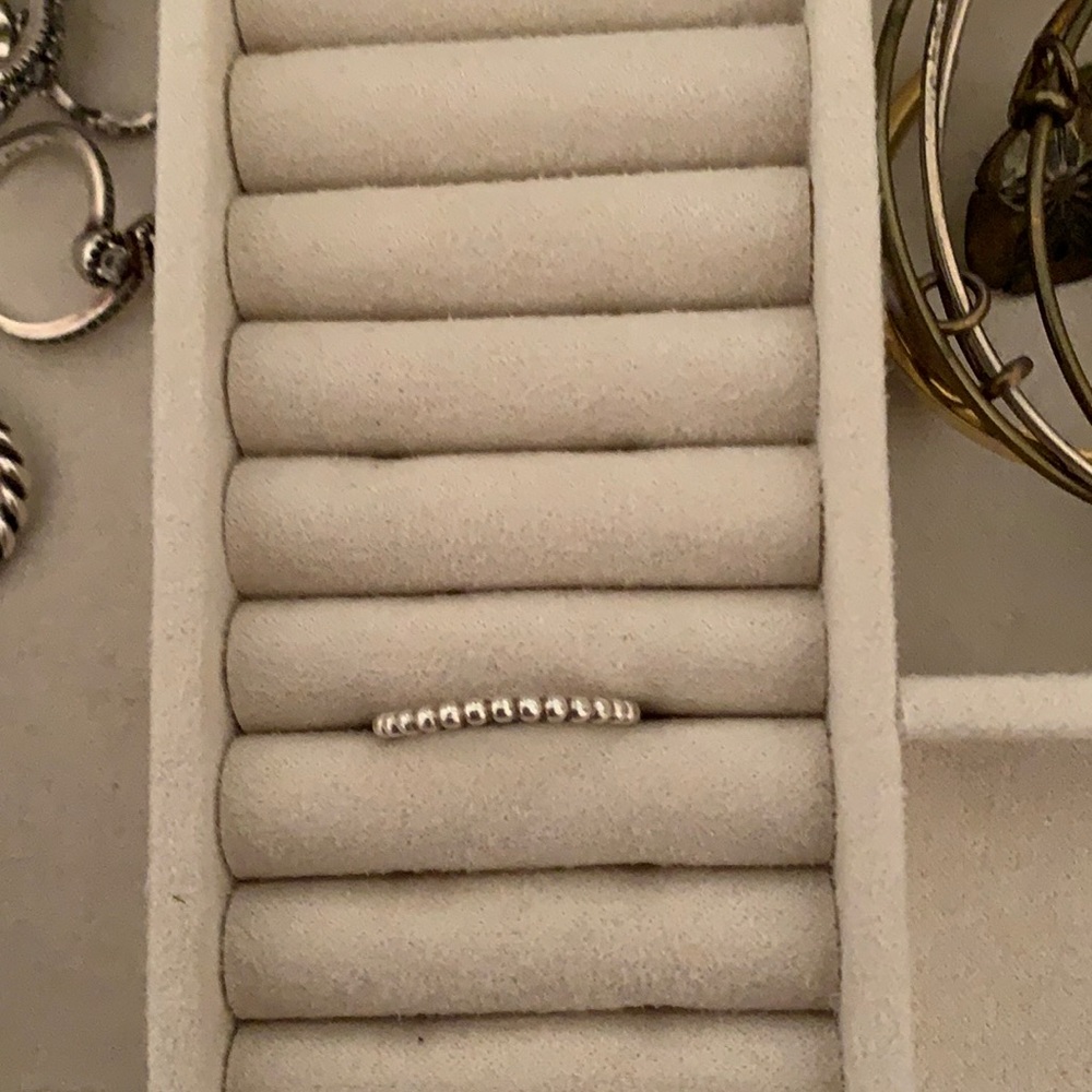Pandora ring